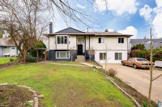 Main Photo: 15865 101 Avenue in Surrey: Guildford House for sale (North Surrey)  : MLS®# R2855920