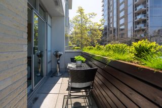Photo 15: 1576 W 8TH Avenue in Vancouver: Fairview VW Townhouse for sale in "PINTURA" (Vancouver West)  : MLS®# R2873194