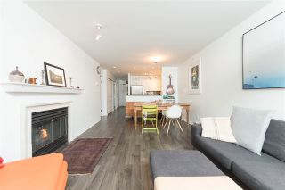 Photo 6: 409 2181 W 12TH Avenue in Vancouver: Kitsilano Condo for sale in "THE CARLINGS" (Vancouver West)  : MLS®# R2109924