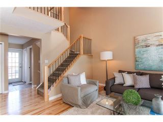 Photo 3: 63 MILLBANK Court SW in Calgary: Millrise House for sale : MLS®# C4098875