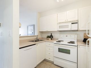 Photo 13: 309 2388 TRIUMPH Street in Vancouver: Hastings Condo for sale in "Royal Alexandra" (Vancouver East)  : MLS®# R2537216