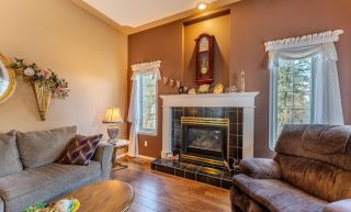 Photo 8: 2410 ASPEN PLACE in Creston: House for sale : MLS®# 2475237
