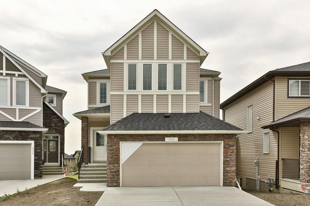 Main Photo: 220 SHERWOOD Place NW in Calgary: Sherwood Detached for sale : MLS®# C4192805