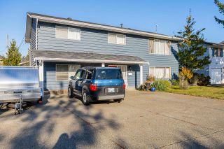 Photo 1: 12121 76 Avenue in Surrey: West Newton House for sale : MLS®# R2737819