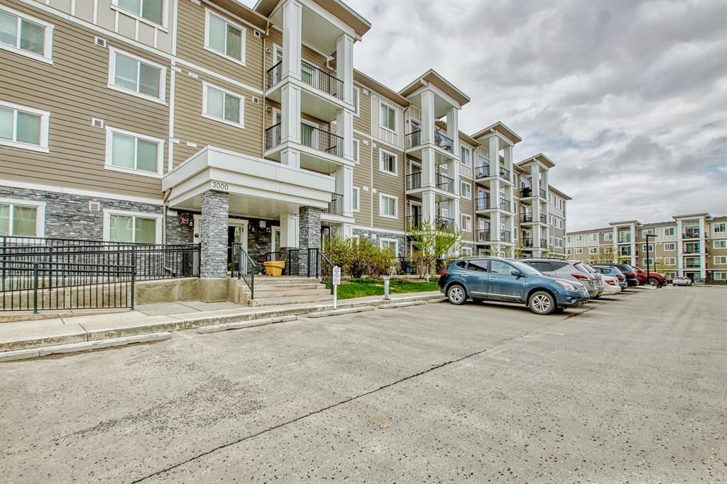Main Photo: 3402 450 Sage Valley Drive NW in Calgary: Sage Hill Apartment for sale : MLS®# A2075948
