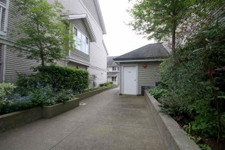 Photo 15: 25 222 TENTH Street in New Westminster: Uptown NW Townhouse for sale in "COBBLESTONE WALK" : MLS®# R2078255
