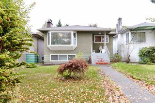 Photo 1: 2792 MCGILL Street in Vancouver: Hastings Sunrise House for sale (Vancouver East)  : MLS®# R2502118