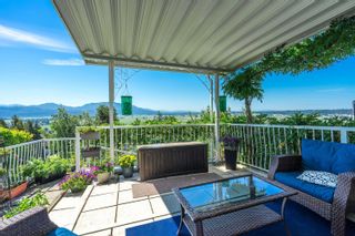 Photo 19: 35788 CANTERBURY Avenue in Abbotsford: Abbotsford East House for sale in "Sumas Mountain" : MLS®# R2798100