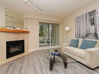 Photo 3: 204 1163 THE HIGH Street in Coquitlam: North Coquitlam Condo for sale in "KENSINGTON COURT" : MLS®# R2406076