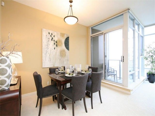 Photo 4: Photos: # 3205 583 BEACH CR in Vancouver: Yaletown Condo for sale (Vancouver West)  : MLS®# V1097555