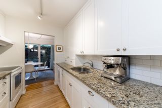 Photo 2: 315 555 W 28TH Street in North Vancouver: Upper Lonsdale Condo for sale in "Cedarbrooke Village" : MLS®# R2786834