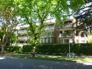 Photo 2: 106 1535 NELSON Street in Vancouver: West End VW Condo for sale in "THE ADMIRAL" (Vancouver West)  : MLS®# R2065281