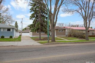 Photo 2: 1431 MacPherson Avenue in Regina: Hillsdale Residential for sale : MLS®# SK967740