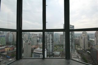 Photo 7: 2504 1188 HOWE Street in Vancouver: Downtown VW Condo for sale (Vancouver West)  : MLS®# R2060444
