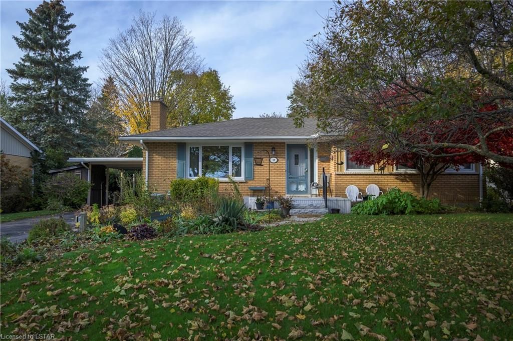 Main Photo: 17 REGENCY Road in London: North L Residential for sale (North)  : MLS®# 40186678