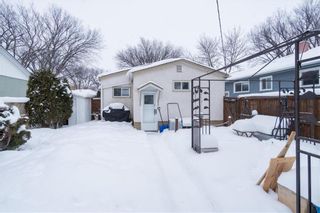 Photo 25: 202 Ralph Avenue West in Winnipeg: West Transcona Residential for sale (3L)  : MLS®# 202301694