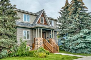 Photo 1: 6503 Bow Crescent NW in Calgary: Bowness Detached for sale : MLS®# A2003751