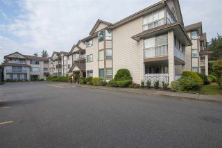 Photo 1: 109 32145 OLD YALE Road in Abbotsford: Abbotsford West Condo for sale in "CYPRESS PARK" : MLS®# R2097903