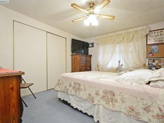 Photo 10: 28 124 Cooper Rd in VICTORIA: VR Glentana Manufactured Home for sale (View Royal)  : MLS®# 781959