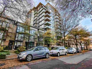 Photo 1: 802 1650 W 7TH Avenue in Vancouver: Fairview VW Condo for sale (Vancouver West)  : MLS®# R2521575
