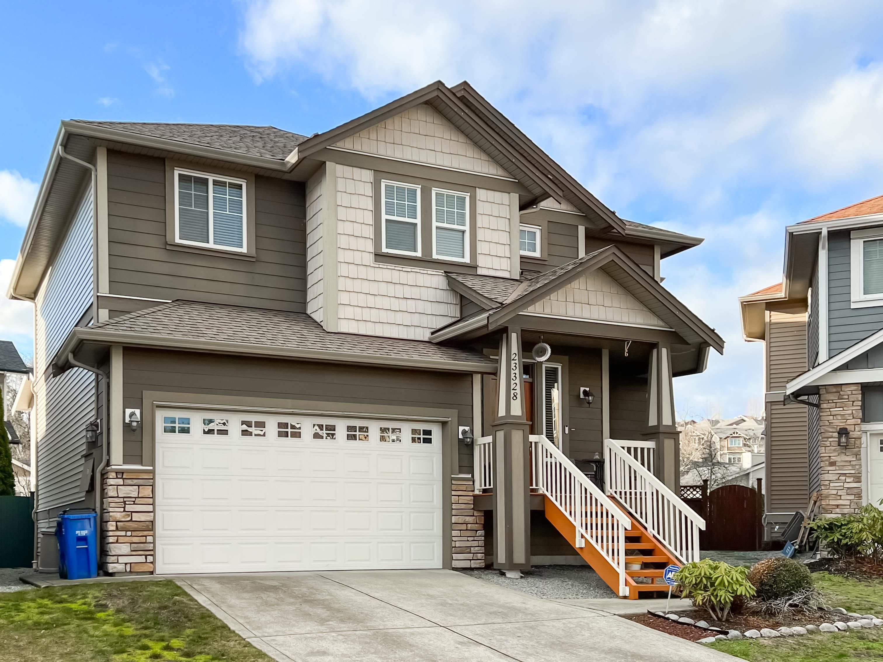 Main Photo: 23328 GRIFFEN Road in Maple Ridge: Cottonwood MR House for sale : MLS®# R2748076