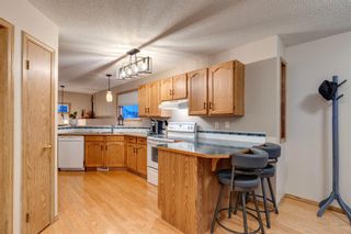 Photo 6: 169 Country Hills Place NW in Calgary: Country Hills Detached for sale : MLS®# A2035817