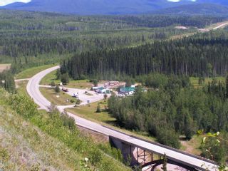 Photo 4: KM 858 ALASKA Highway in Fort Nelson: Northern Rockies Business with Property for sale in "COAL RIVER LODGE" : MLS®# C8056483