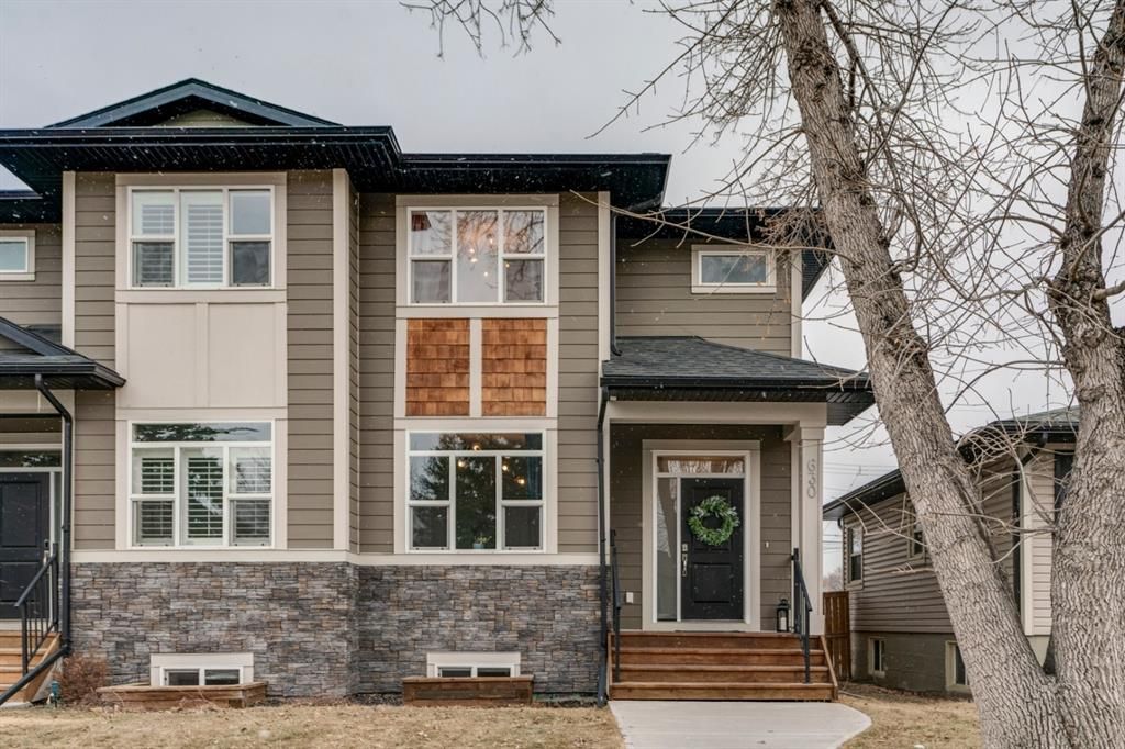 Main Photo: 630 17 Avenue NE in Calgary: Winston Heights/Mountview Semi Detached for sale : MLS®# A1079114