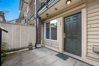 Photo 3: 137 13958 108 Avenue in Surrey: Whalley Townhouse for sale in "AURA TOWNHOMES" (North Surrey)  : MLS®# R2379555