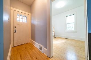 Photo 5: 304 Aberdeen Avenue in Winnipeg: North End Residential for sale (4A)  : MLS®# 202220844