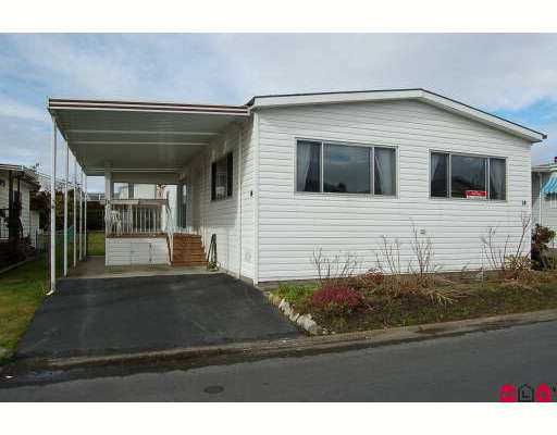 Main Photo: 14 2303 CRANLEY Drive in White Rock: King George Corridor Manufactured Home for sale in "SUNNYSIDE ESTATES" (South Surrey White Rock)  : MLS®# F2701302