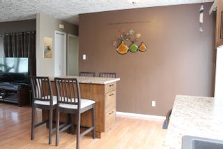 Photo 10: 53 FINLAY FORKS Crescent in Mackenzie: Mackenzie -Town House for sale : MLS®# R2702338