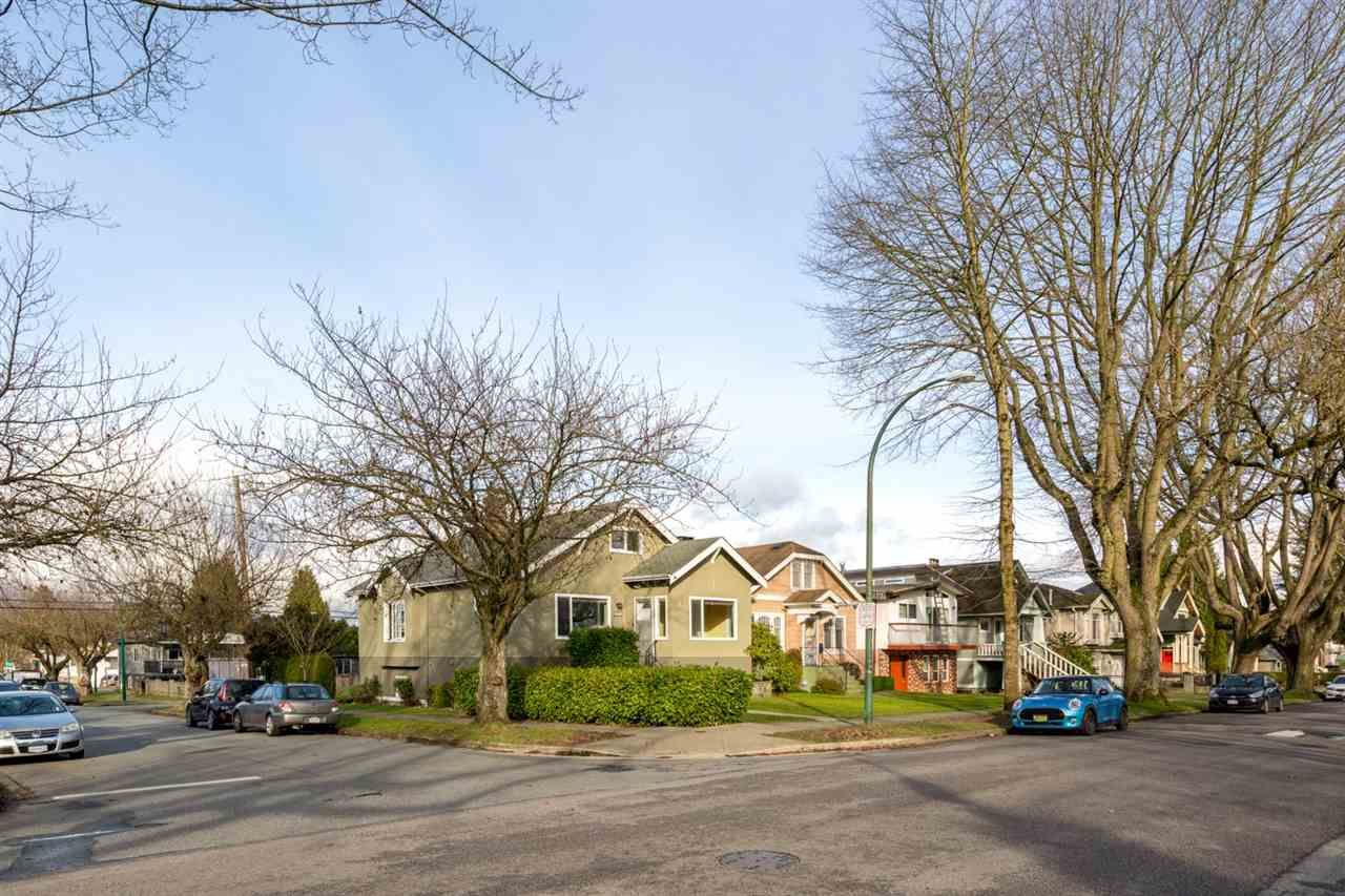Main Photo: 2203 E 2ND AVENUE in Vancouver: Grandview VE House for sale (Vancouver East)  : MLS®# R2240985
