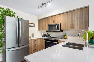 Photo 2: 202 188 15 Avenue SW in Calgary: Beltline Apartment for sale : MLS®# A2103627