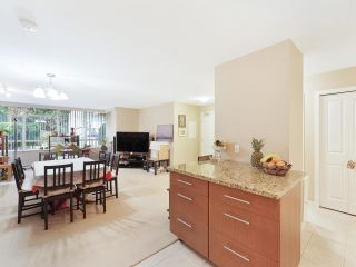 Photo 7: 305 2088 MADISON AVENUE in Burnaby: Brentwood Park Condo for sale (Burnaby North)  : MLS®# R2742408