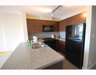 Photo 4: 819 9171 FERNDALE Road in Richmond: McLennan North Condo for sale : MLS®# V777190