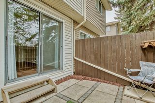 Photo 18: 48 2519 38 Street NE in Calgary: Rundle Row/Townhouse for sale : MLS®# A2048059