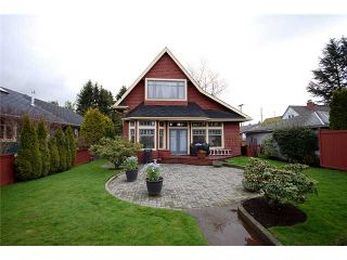 Photo 2: 808 5TH Street in New Westminster: GlenBrooke North House for sale : MLS®# V884755