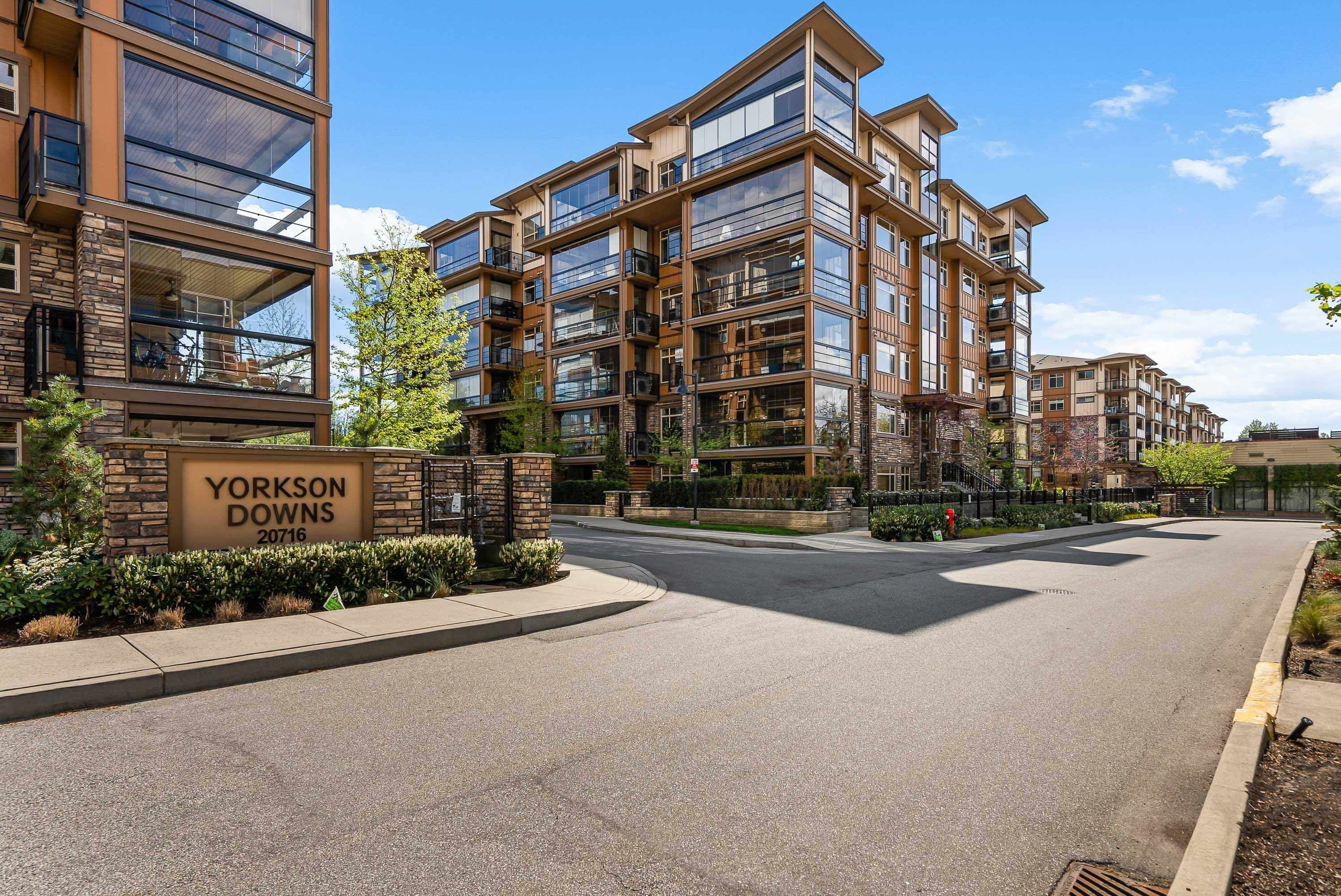 Main Photo: A114 20716 WILLOUGHBY TOWN CENTRE Drive in Langley: Willoughby Heights Condo for sale in "Yorkson Downs" : MLS®# R2776265