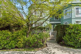 Photo 6: 258 W 4TH Street in North Vancouver: Lower Lonsdale Townhouse for sale in "Harbour Mews" : MLS®# R2775209