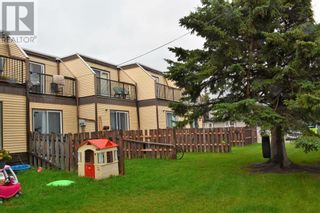 Photo 23: 3 Bedroom, 2 Bathroom Townhouse for Sale in Edson