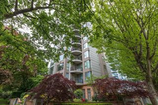 Photo 29: 700 1788 W 13TH Avenue in Vancouver: Fairview VW Condo for sale in "THE MAGNOLIA" (Vancouver West)  : MLS®# R2693168