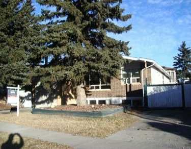 Main Photo:  in CALGARY: Glenbrook Residential Detached Single Family for sale (Calgary)  : MLS®# C3192948