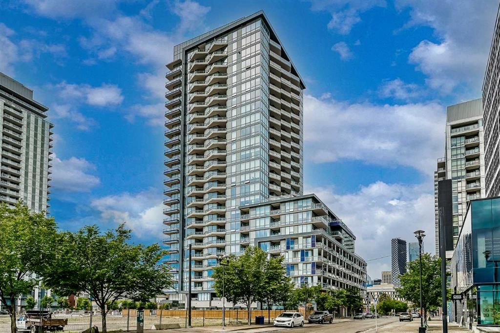 Main Photo: 307 615 6 Avenue SE in Calgary: Downtown East Village Apartment for sale : MLS®# A2093562