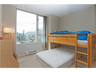 Photo 9: 3207 1033 MARINASIDE Crescent in Vancouver: Yaletown Condo for sale in "QUAYWEST" (Vancouver West)  : MLS®# V896467