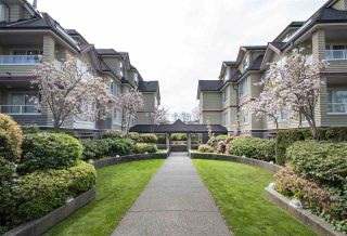 Photo 1: 403 838 W 16TH Avenue in Vancouver: Cambie Condo for sale in "Willow Springs" (Vancouver West)  : MLS®# R2364317