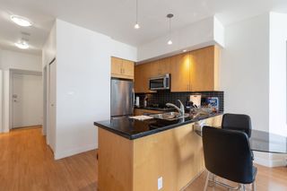 Photo 4: 1403 1050 SMITHE Street in Vancouver: West End VW Condo for sale in "The Sterling" (Vancouver West)  : MLS®# R2871263