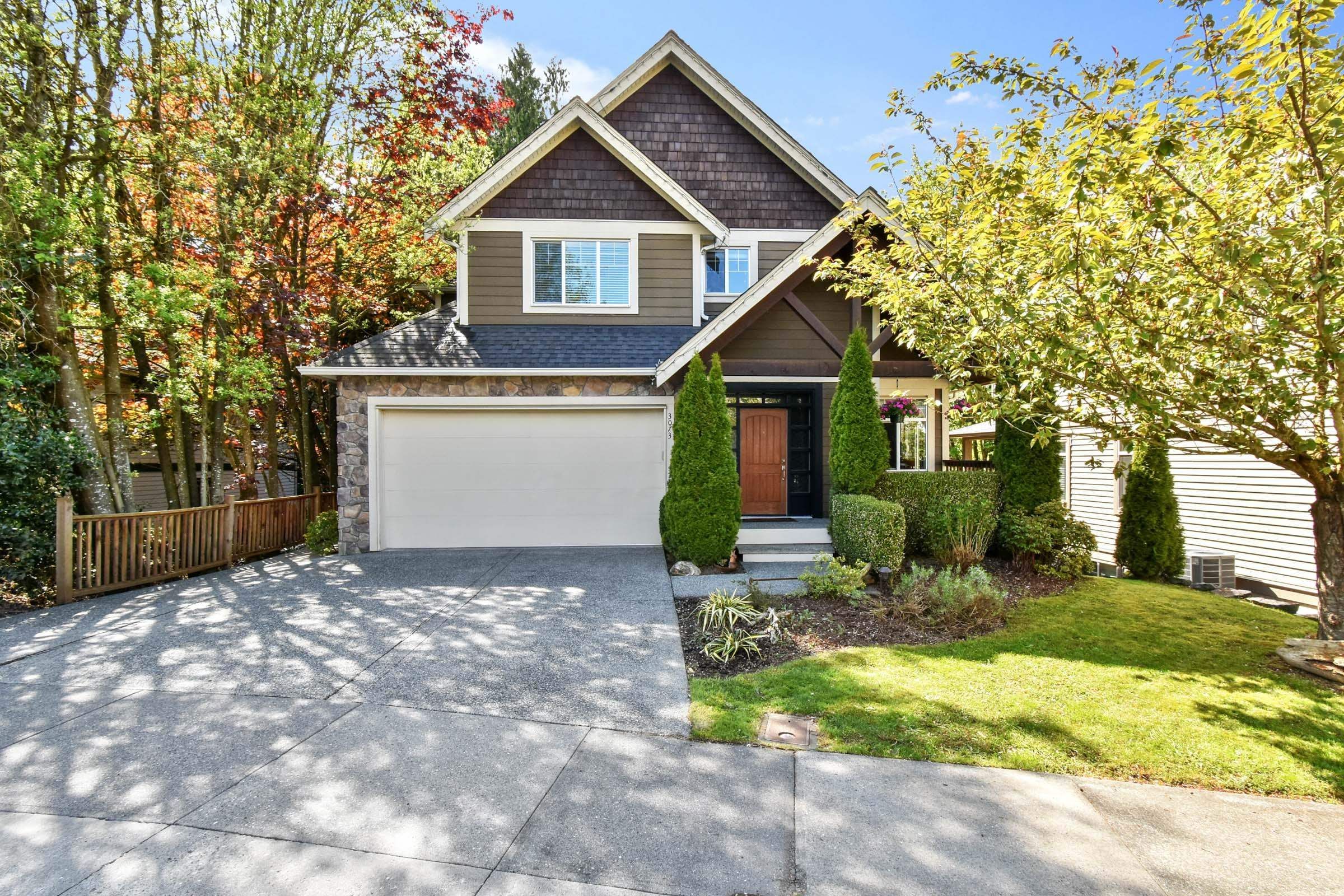 Main Photo: 3073 EASTVIEW Street in Abbotsford: Central Abbotsford House for sale : MLS®# R2703289