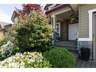 Photo 2: 15338 28A Avenue in Surrey: King George Corridor House for sale (South Surrey White Rock)  : MLS®# R2284400