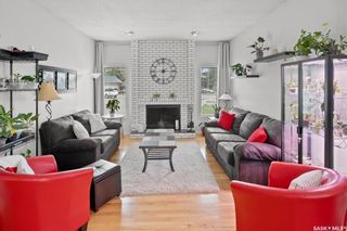Photo 4: 42 Roborecki Terrace in Saskatoon: Silverwood Heights Residential for sale : MLS®# SK973480